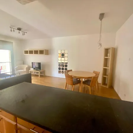 Apartment K13/3 *